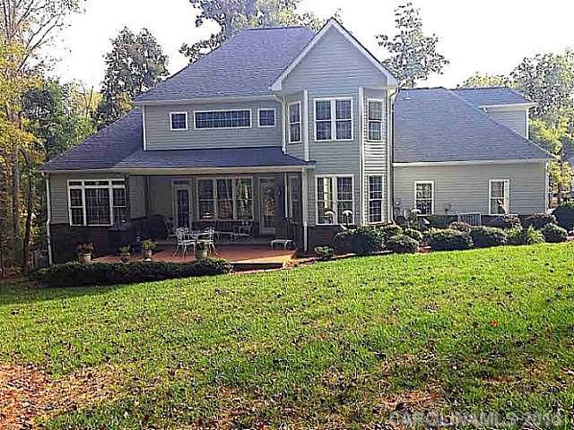3565 Maple Brook Dr, Denver, NC 28037 photo 2