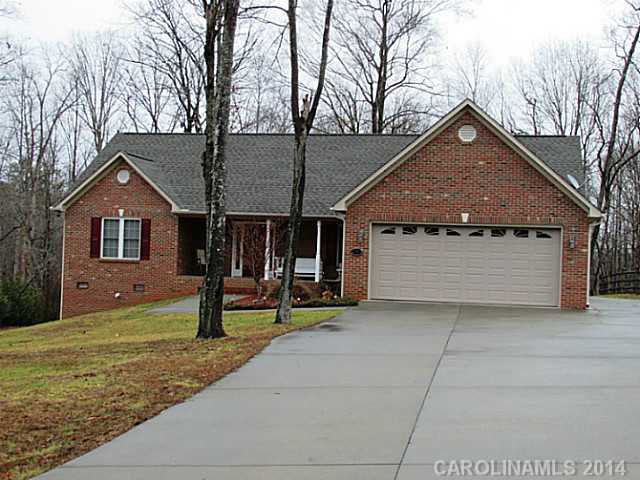 5767 Cedar Run Dr, Denver, NC 28037 photo 1