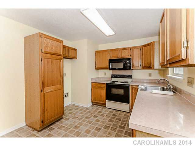 921 Cameron Ct, Monroe, NC 28112 photo 10