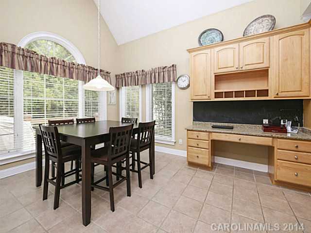 18507 Rollingdale Ln, Davidson, NC 28036 photo 9