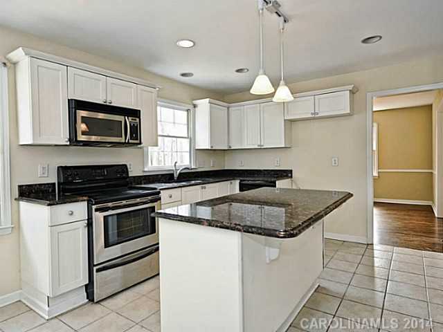 2425 Seth Thomas Rd, Charlotte, NC 28210 photo 7