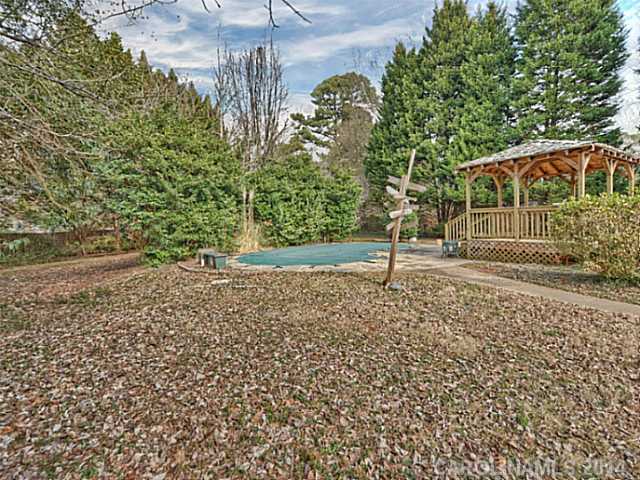 2425 Seth Thomas Rd, Charlotte, NC 28210 photo 16