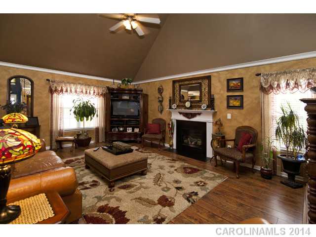 7833 E Berkeley Rd, Denver, NC 28037 photo 6