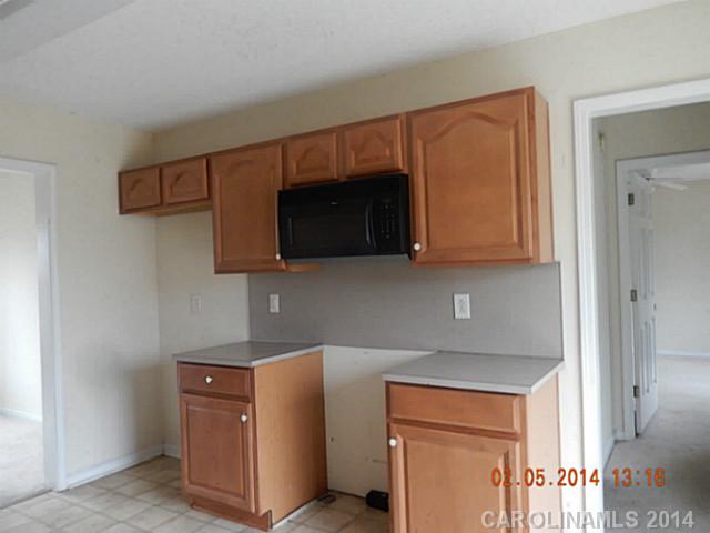 2921 Blueberry Dr, Monroe, NC 28110 photo 3