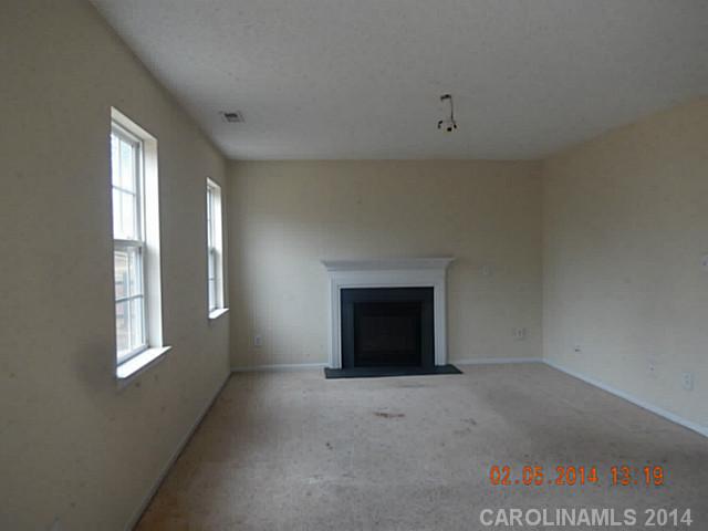 2921 Blueberry Dr, Monroe, NC 28110 photo 4