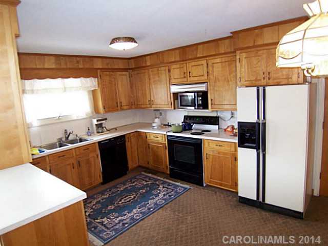 22511 Torrence Chapel Rd, Cornelius, NC 28031 photo 8