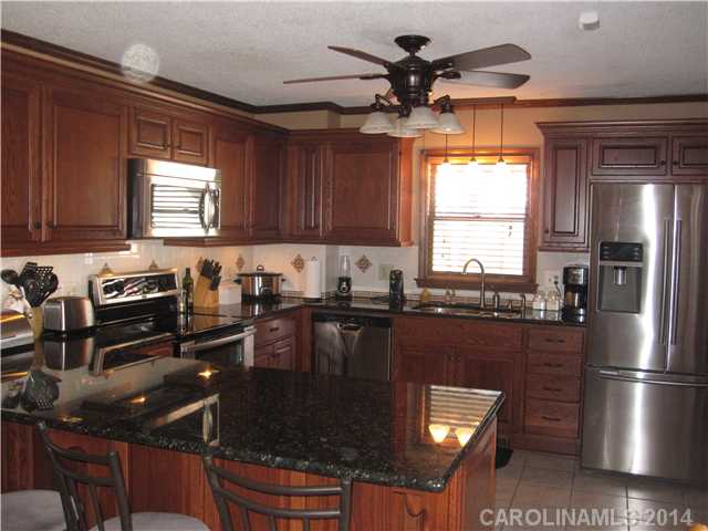 913 Lanier Ln, Monroe, NC 28110 photo 2