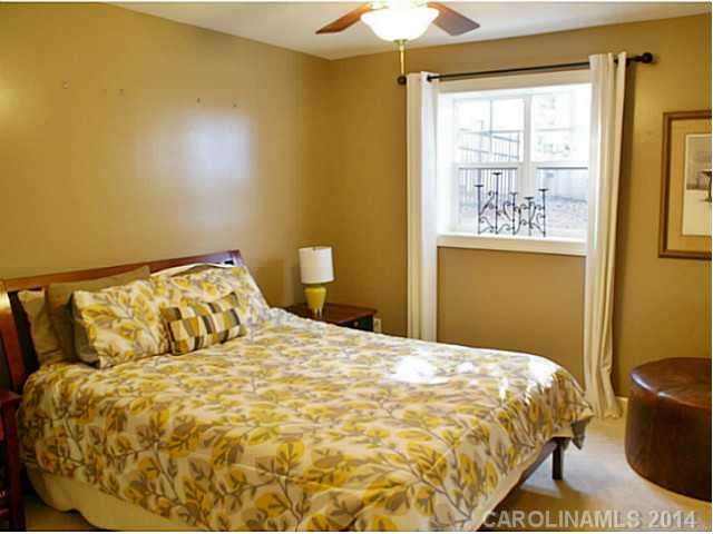 19024 Mountainview Dr, Cornelius, NC 28031 photo 11