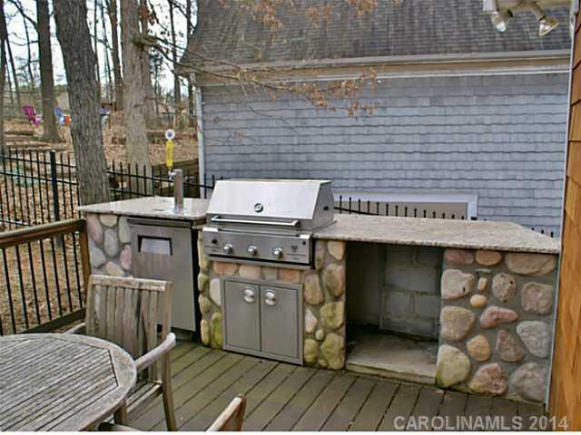 19024 Mountainview Dr, Cornelius, NC 28031 photo 13