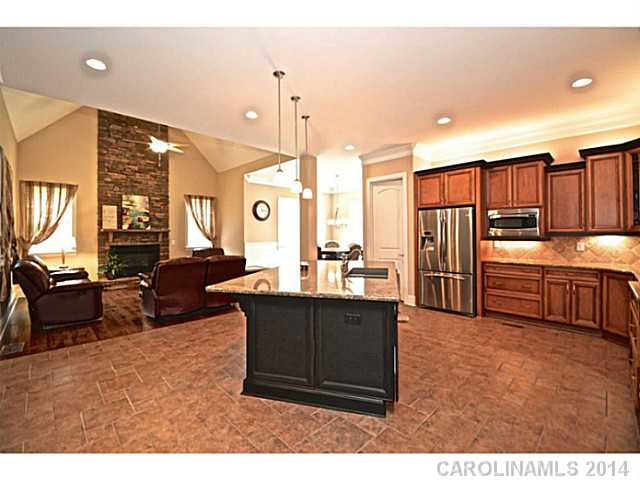 890 Arrow Point Ln, Davidson, NC 28036 photo 8