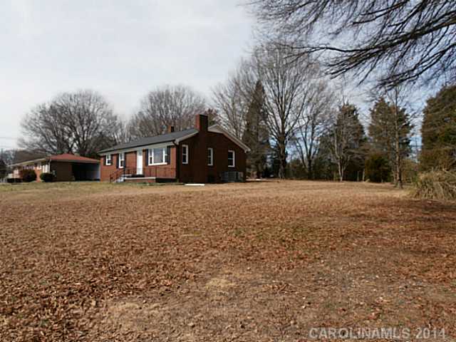 2207 Centergrove Rd, Kannapolis, NC 28083 photo 3