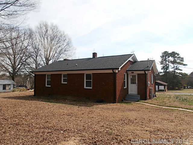 2207 Centergrove Rd, Kannapolis, NC 28083 photo 2
