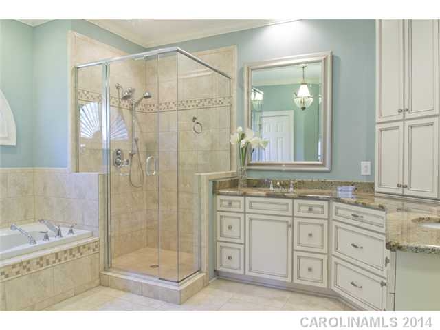 18929 Elm Row Ct, Davidson, NC 28036 photo 8