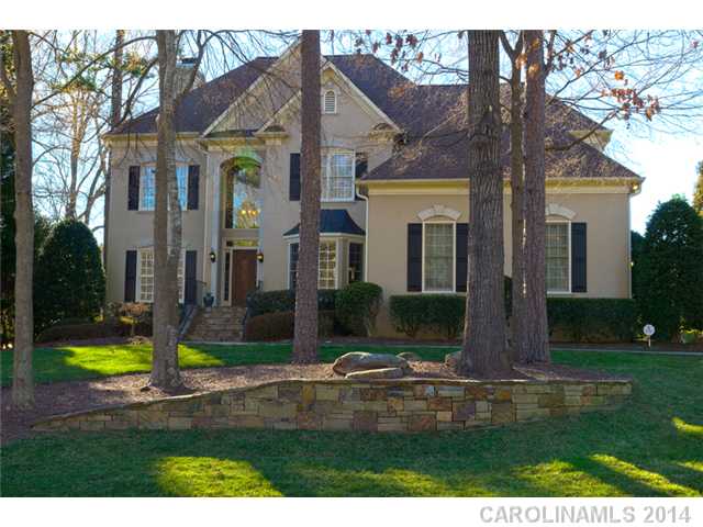 18929 Elm Row Ct, Davidson, NC 28036 photo 1