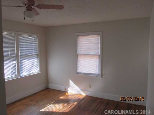 404 Maple St, Locust, NC 28097 photo 3