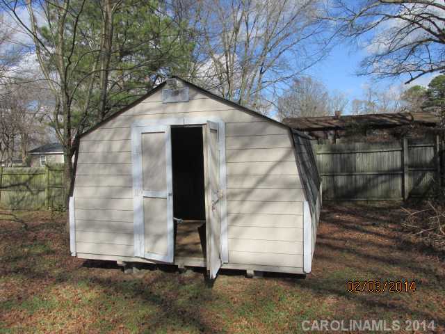 404 Maple St, Locust, NC 28097 photo 7