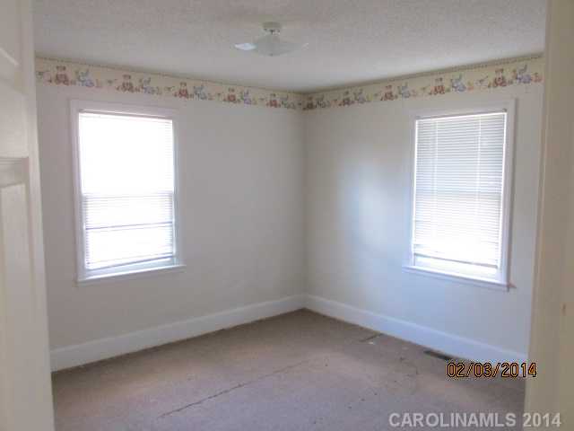 404 Maple St, Locust, NC 28097 photo 4