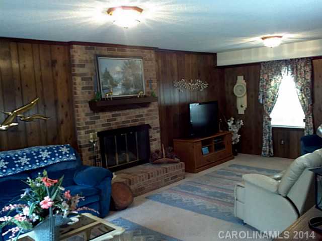 204 Falling Tree Ln, Monroe, NC 28112 photo 6
