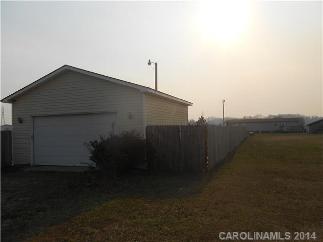 5015 Hampton Meadows Rd, Monroe, NC 28110 photo 3