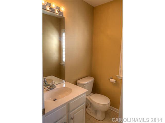 18012 Bluff Inlet Rd, Cornelius, NC 28031 photo 8