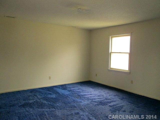 407 E 18th St, Kannapolis, NC 28083 photo 8