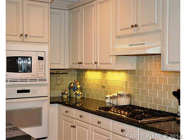 18640 Greyton Ln, Davidson, NC 28036 photo 6