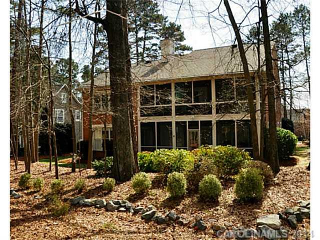 18640 Greyton Ln, Davidson, NC 28036 photo 2
