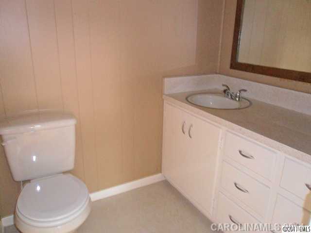 516 E Main Corner St #CORNER, Cherryville, NC 28021 photo 12