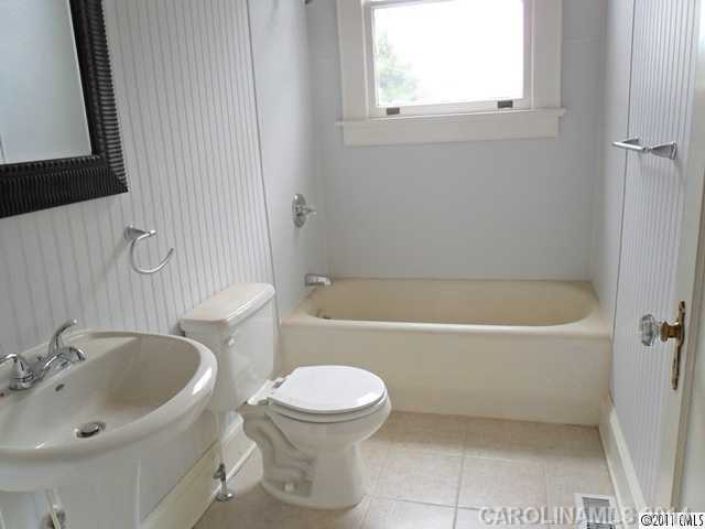 516 E Main Corner St #CORNER, Cherryville, NC 28021 photo 11