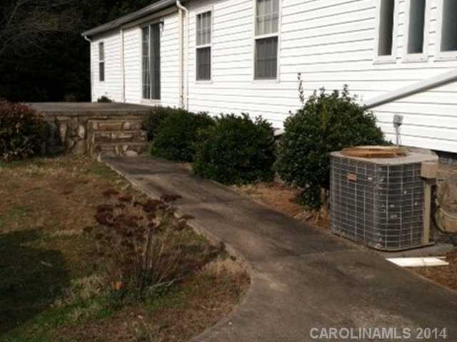 691 Jericho Rd, Harmony, NC 28634 photo 13