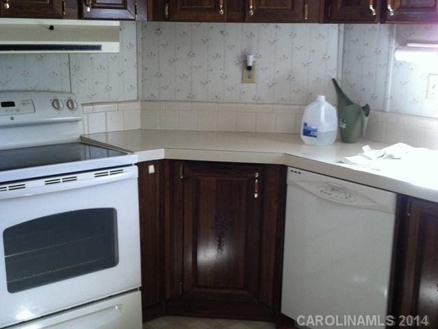 691 Jericho Rd, Harmony, NC 28634 photo 12