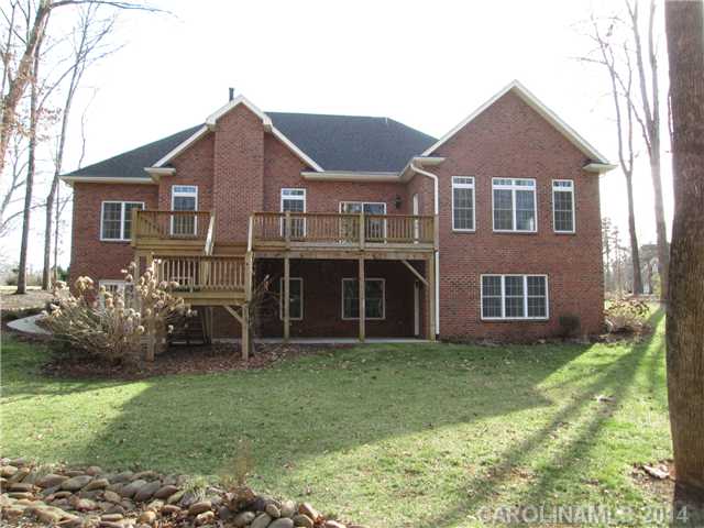 278 Arrow Point Ln, Davidson, NC 28036 photo 2