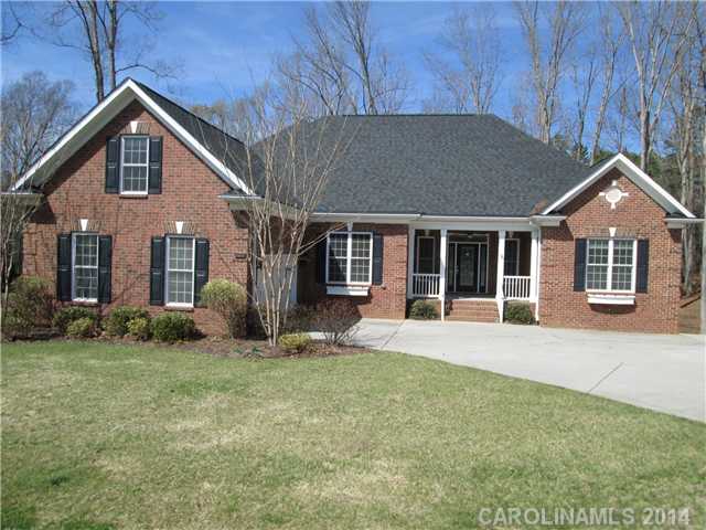278 Arrow Point Ln, Davidson, NC 28036 photo 1