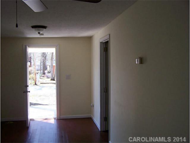 1506 Spring St, Monroe, NC 28110 photo 2