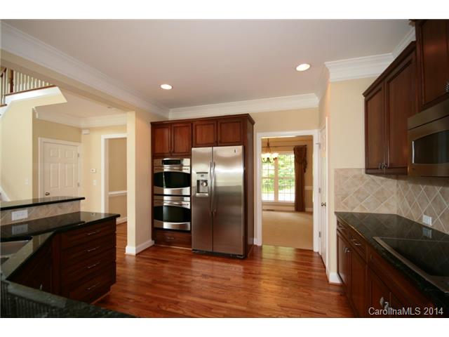 125 Hanover Ln, Davidson, NC 28036 photo 5