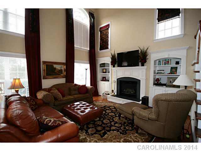 125 Hanover Ln, Davidson, NC 28036 photo 4