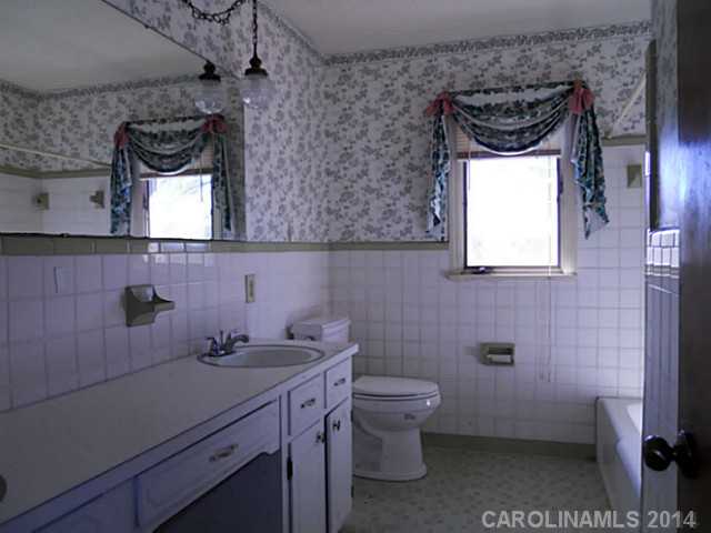 2214 Medlin Rd, Monroe, NC 28112 photo 7