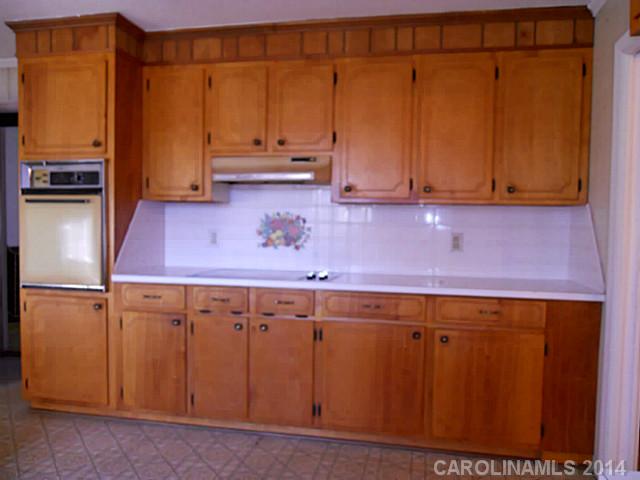 2214 Medlin Rd, Monroe, NC 28112 photo 6