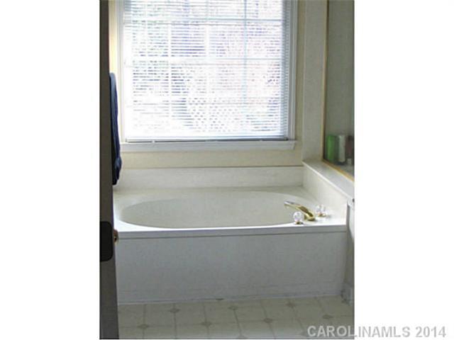 19904 Scanmar Ln, Cornelius, NC 28031 photo 7