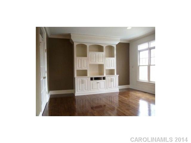 706 Eagle Point Ct, Matthews, NC 28104 photo 10