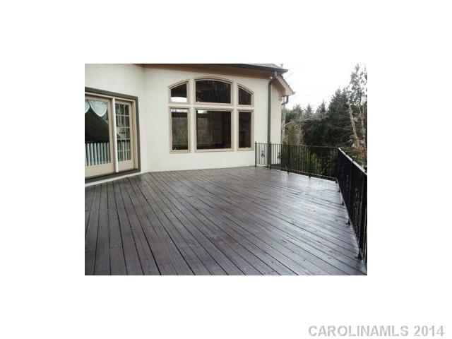 706 Eagle Point Ct, Matthews, NC 28104 photo 14