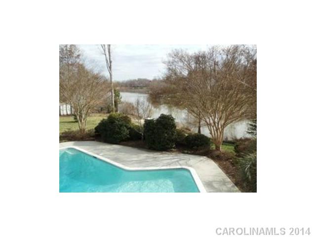 706 Eagle Point Ct, Matthews, NC 28104 photo 15