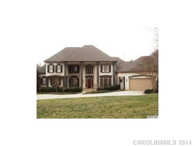 706 Eagle Point Ct, Matthews, NC 28104 photo 1