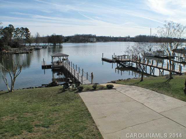 20520 Rio Oro Dr, Cornelius, NC 28031 photo 1