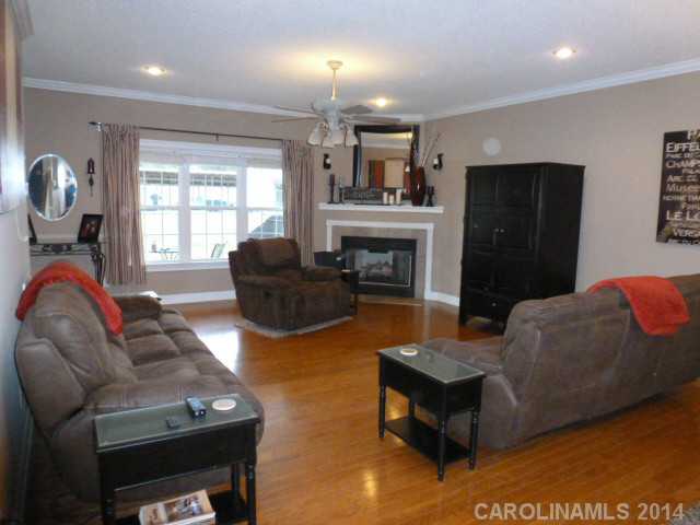 1081 Duckwood Rd, Lancaster, SC 29720 photo 2