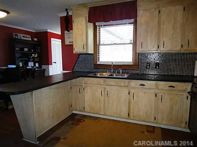 103 Maple St, Locust, NC 28097 photo 6