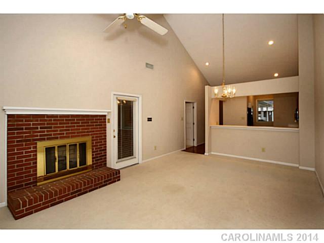 19934 Oak Leaf Cir #25, Cornelius, NC 28031 photo 4