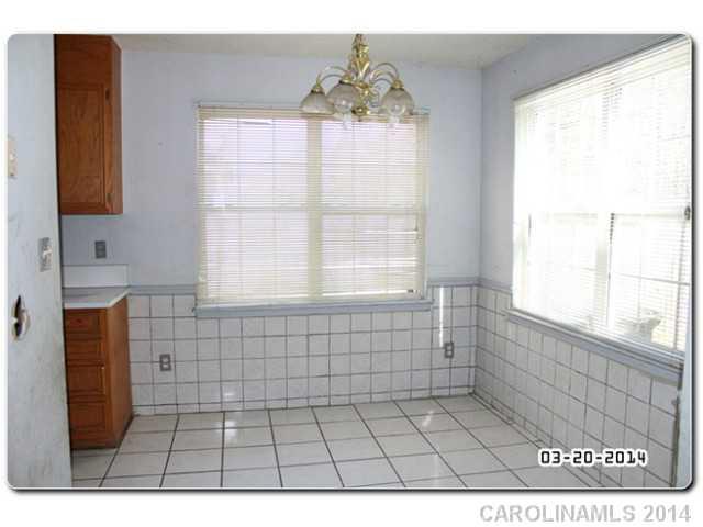 1612 Mackenzie Ln, Monroe, NC 28110 photo 7