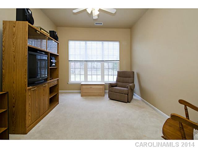 20730 Waters Edge Ct, Cornelius, NC 28031 photo 8
