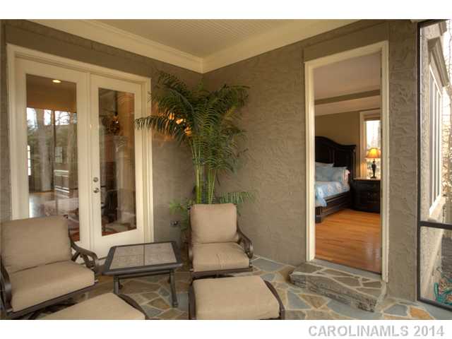 18623 Silent Falls Cv, Davidson, NC 28036 photo 3